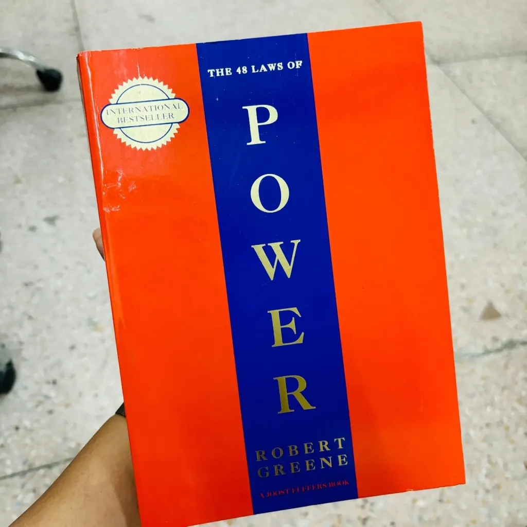 THE 48 LAWS OF POWER